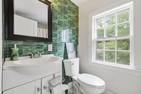36 Narragansett Street Gorham ME 04038