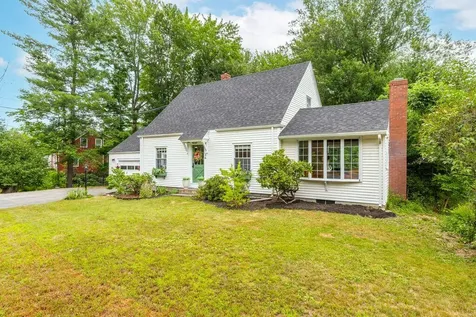 36 Narragansett Street Gorham ME 04038