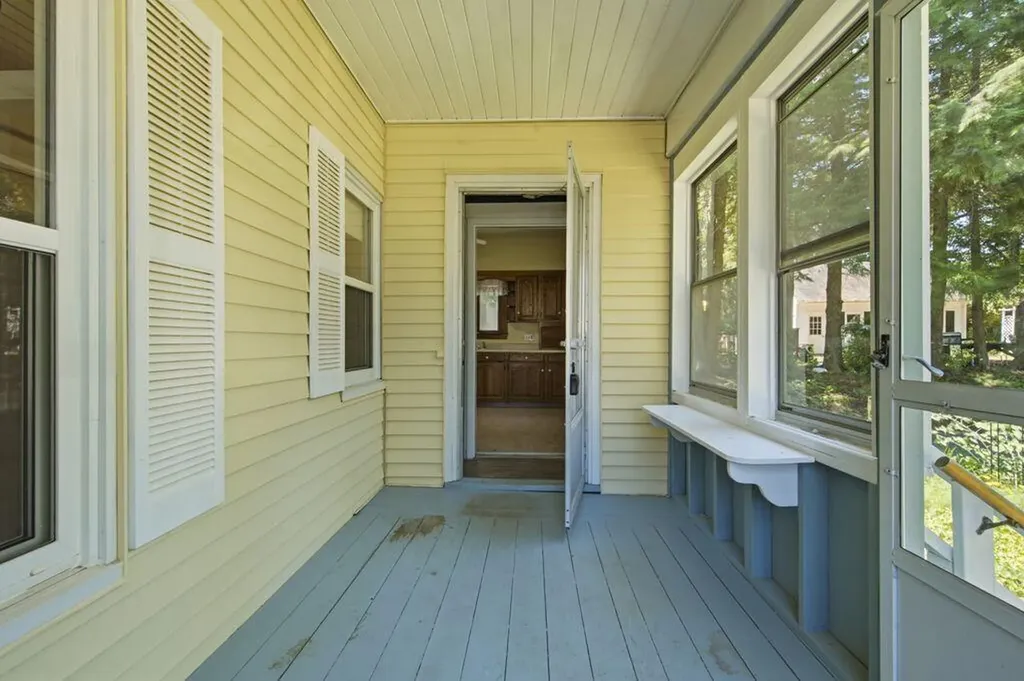 219 Highland Avenue South Portland ME 04106