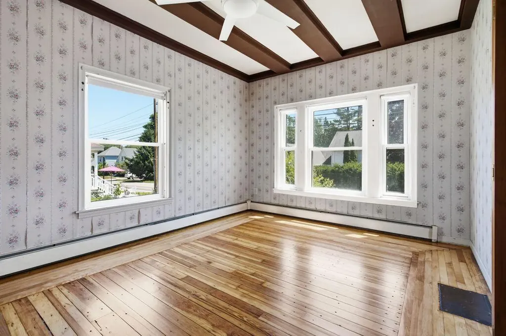 219 Highland Avenue South Portland ME 04106