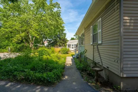 219 Highland Avenue South Portland ME 04106