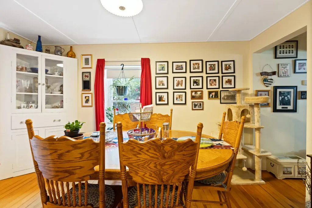 516 Riverside Drive Augusta ME 04330