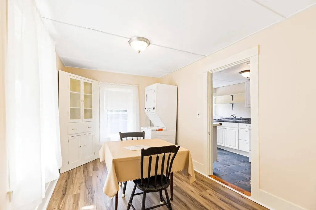 516 Riverside Drive Augusta ME 04330