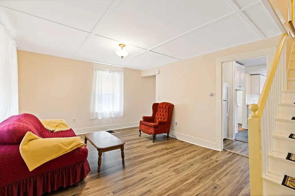 516 Riverside Drive Augusta ME 04330