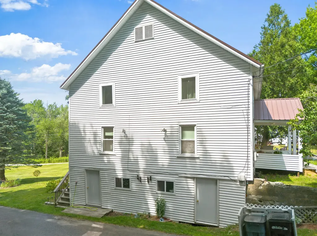 516 Riverside Drive Augusta ME 04330