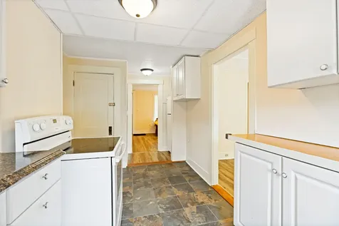 516 Riverside Drive Augusta ME 04330