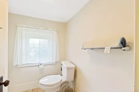 516 Riverside Drive Augusta ME 04330