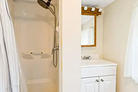 516 Riverside Drive Augusta ME 04330