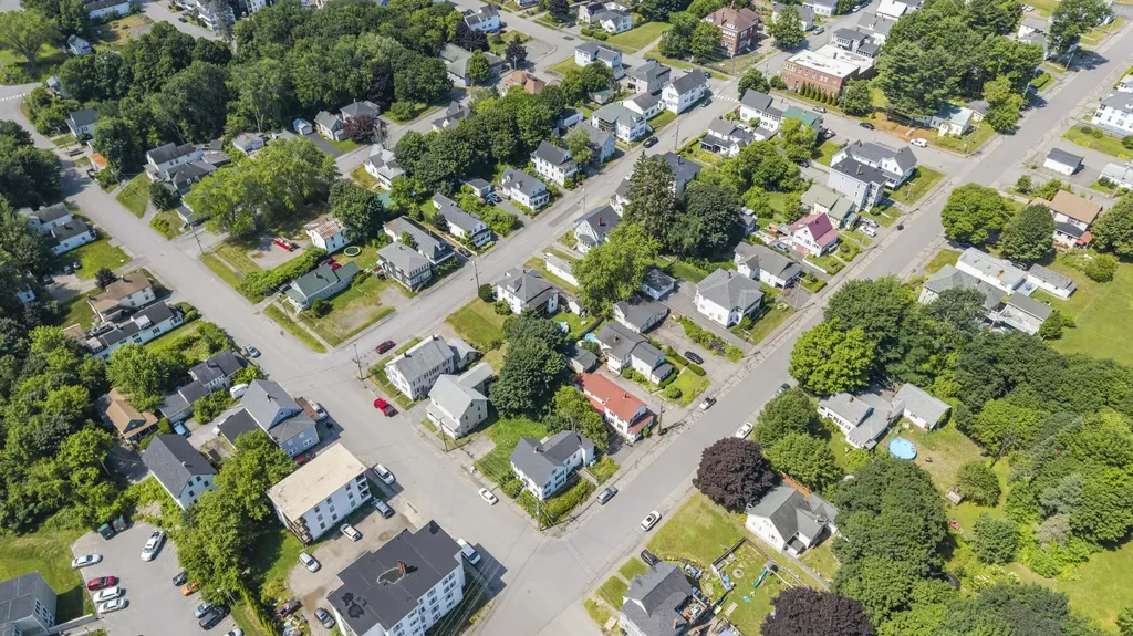 4 Monroe Street Augusta ME 04330