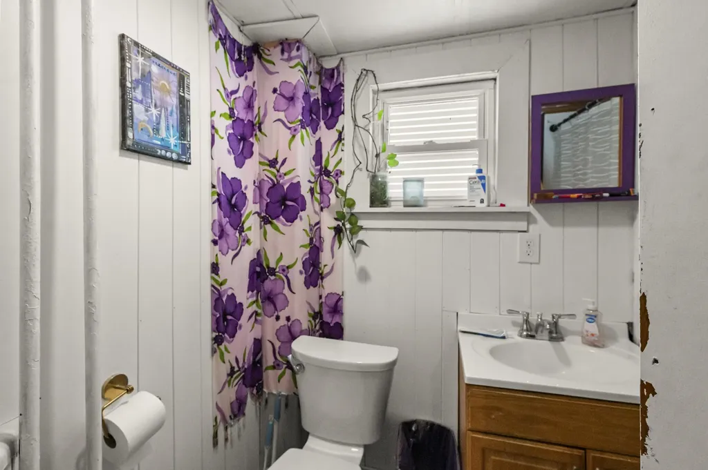 4 Monroe Street Augusta ME 04330