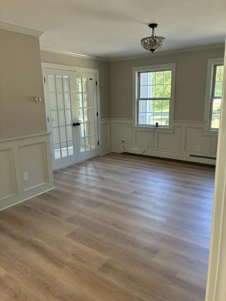 24 River Road Lewiston ME 04240