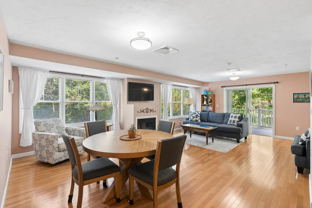 170 East Grand Avenue Old Orchard Beach ME 04064