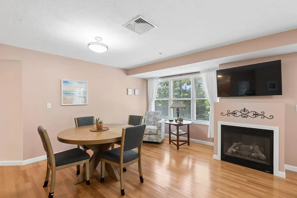 170 East Grand Avenue Old Orchard Beach ME 04064