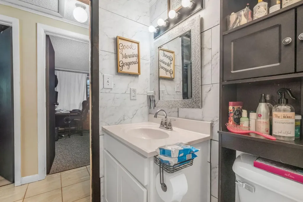 96 Sunset Avenue Wilton ME 04294