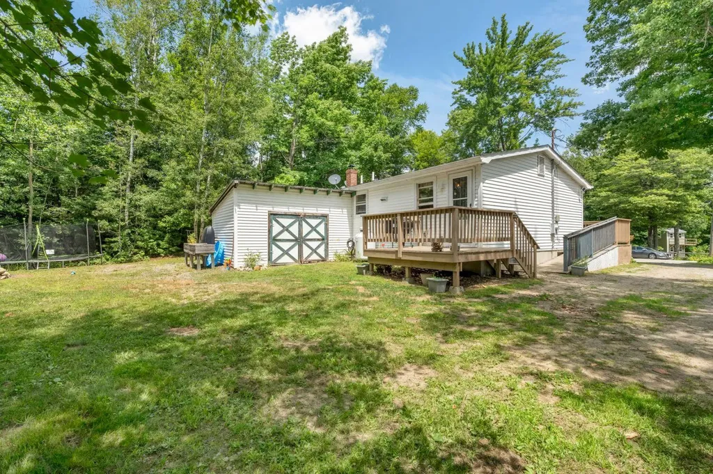 96 Sunset Avenue Wilton ME 04294