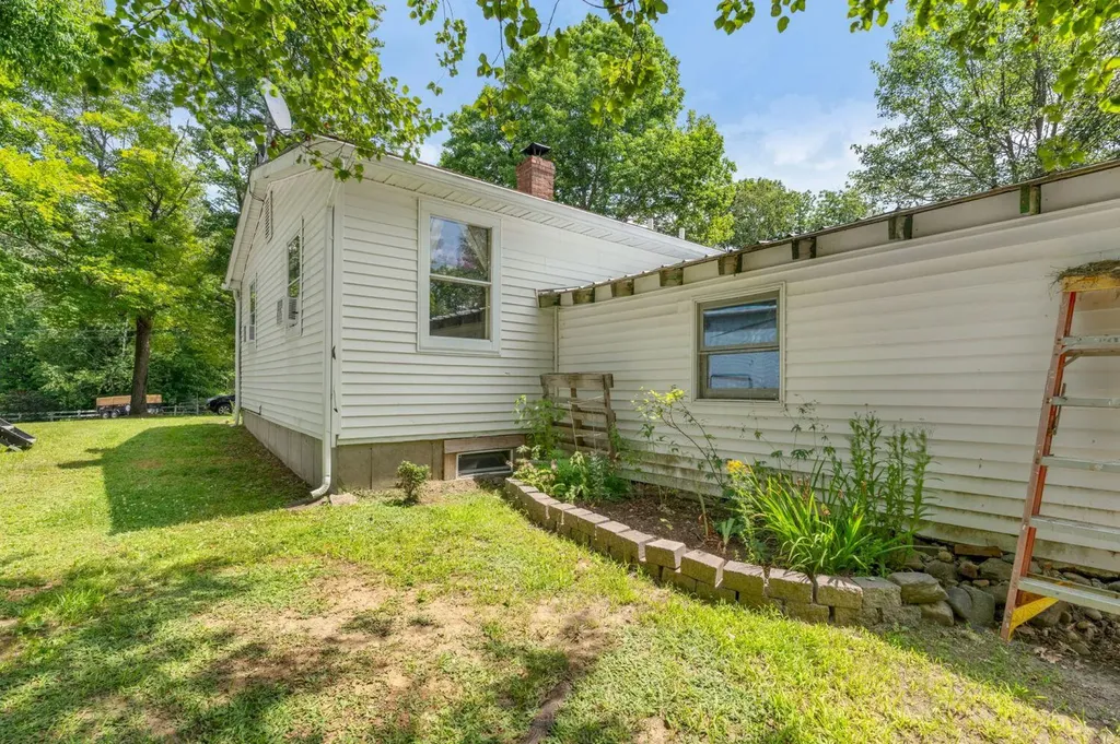 96 Sunset Avenue Wilton ME 04294