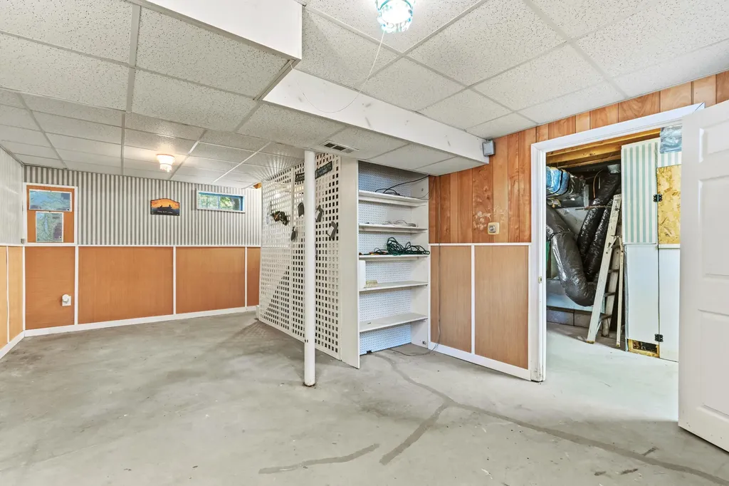 31 Whippoorwill Lane Newfield ME 04095