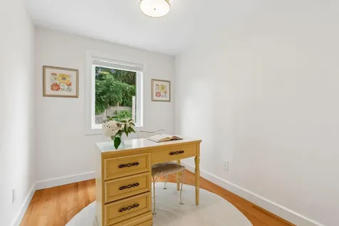 20 Just-a-mere Road Falmouth ME 04105