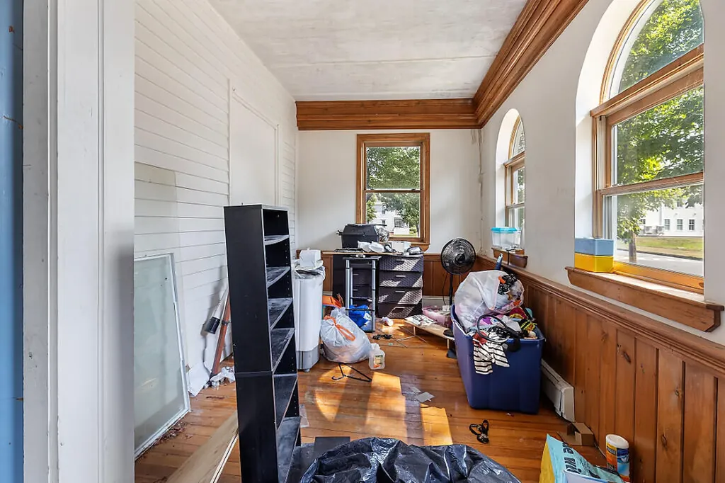 54 Weston Avenue Madison ME 04950