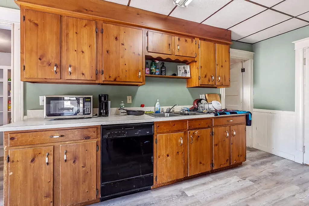 54 Weston Avenue Madison ME 04950