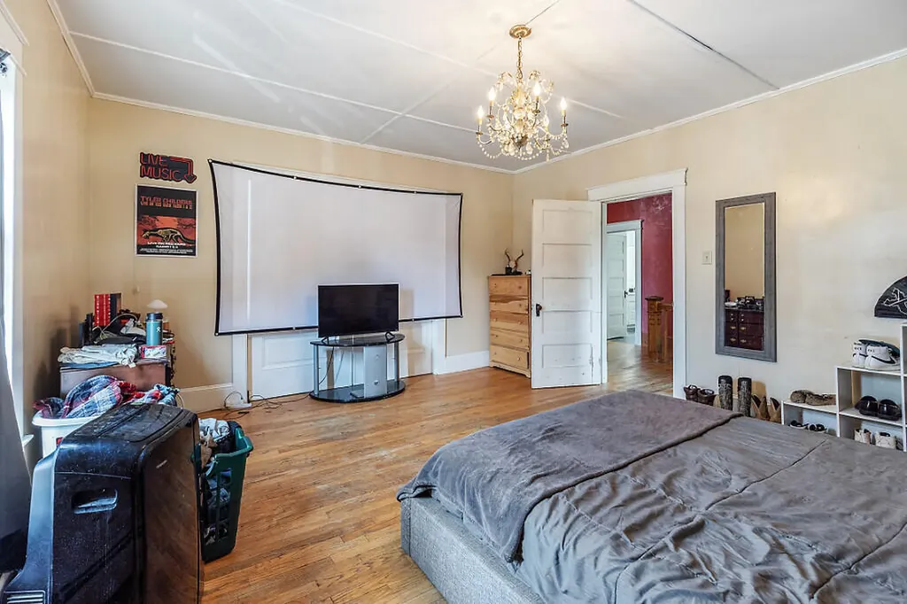 54 Weston Avenue Madison ME 04950