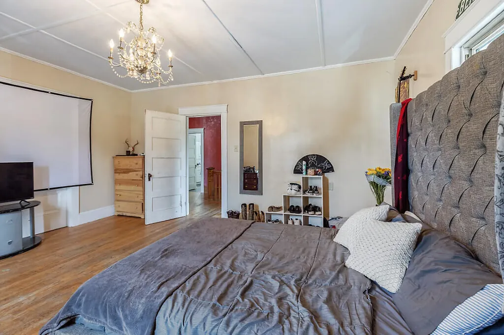 54 Weston Avenue Madison ME 04950