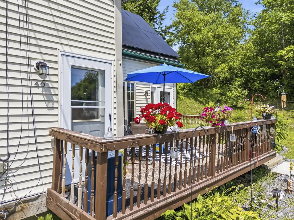 46 Windsor Street Randolph ME 04346