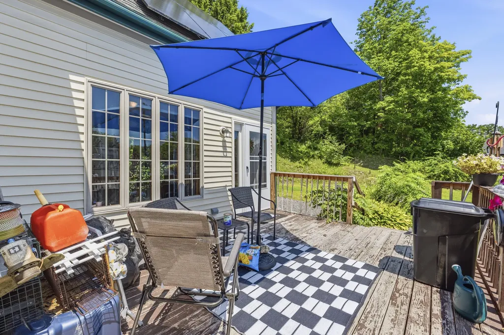 46 Windsor Street Randolph ME 04346