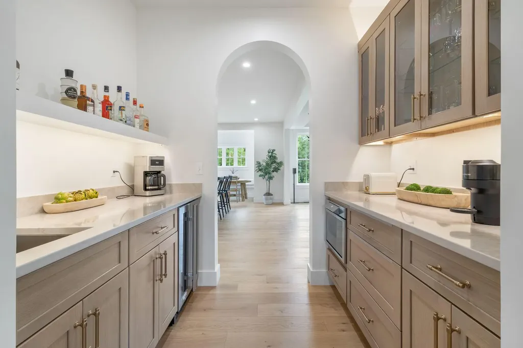 19 Paulsen Drive Scarborough ME 04074