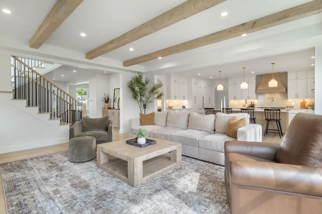 19 Paulsen Drive Scarborough ME 04074