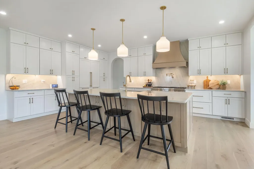 19 Paulsen Drive Scarborough ME 04074