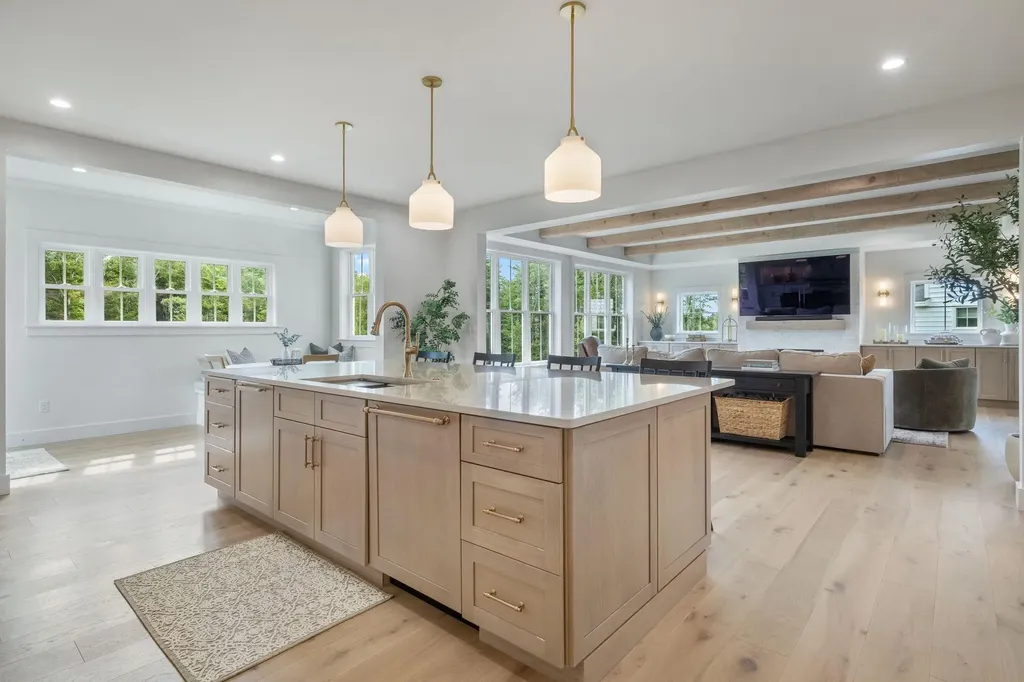 19 Paulsen Drive Scarborough ME 04074