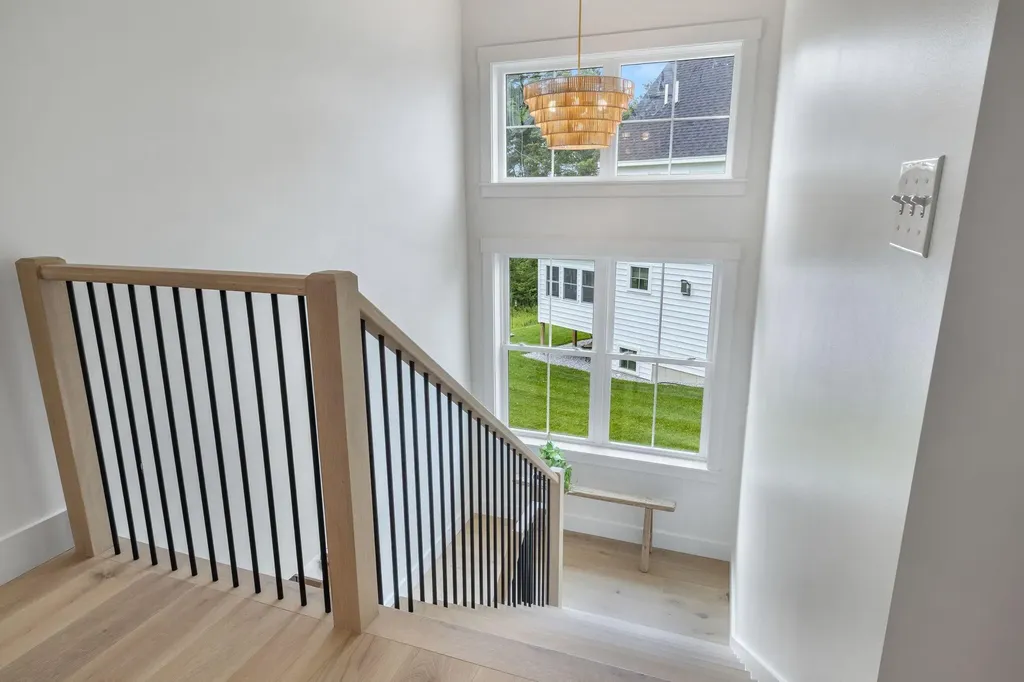 19 Paulsen Drive Scarborough ME 04074