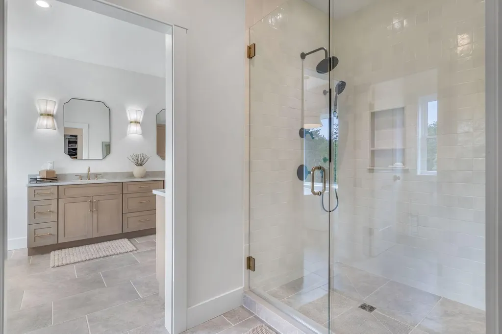 19 Paulsen Drive Scarborough ME 04074