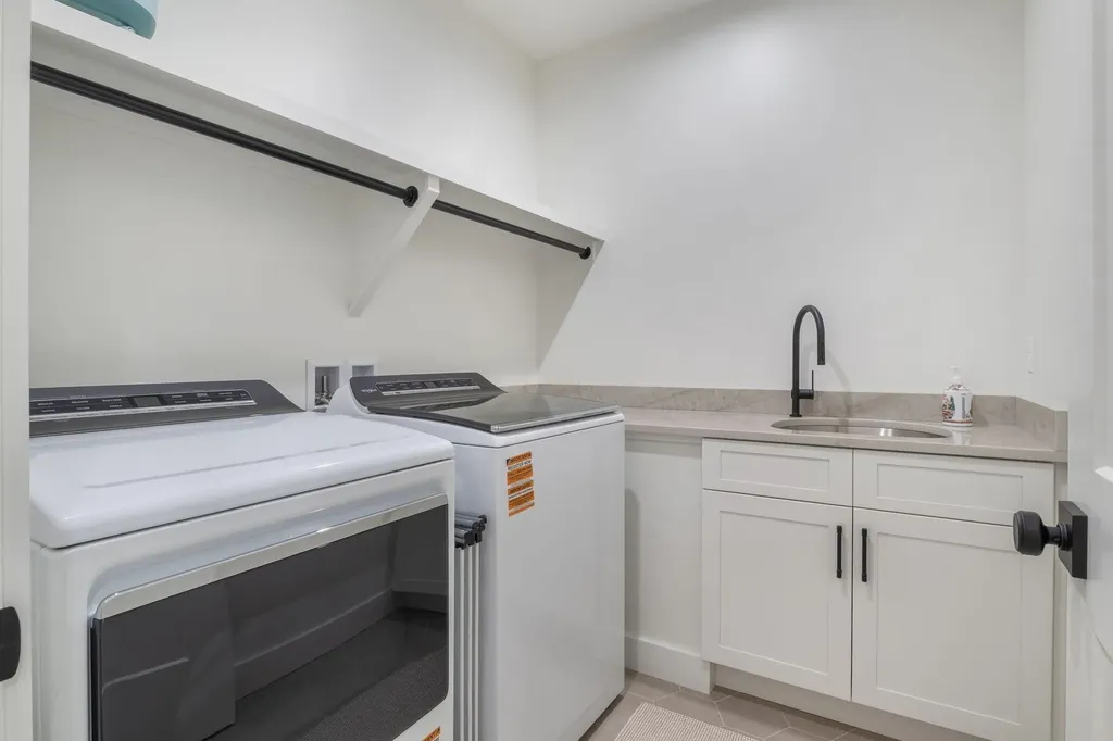 19 Paulsen Drive Scarborough ME 04074