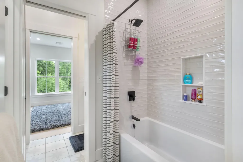 19 Paulsen Drive Scarborough ME 04074