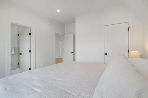 19 Paulsen Drive Scarborough ME 04074