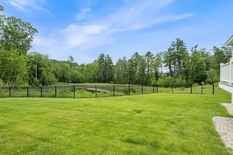 19 Paulsen Drive Scarborough ME 04074