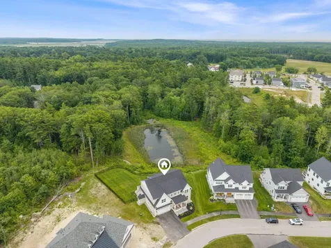 19 Paulsen Drive Scarborough ME 04074