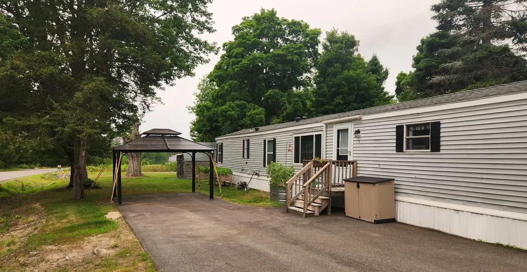 1135 Bragdon Road Wells ME 04090