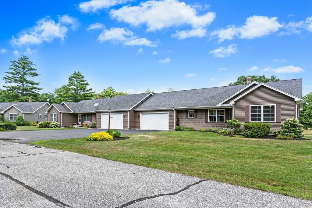 16 Marsh View Drive Turner ME 04282