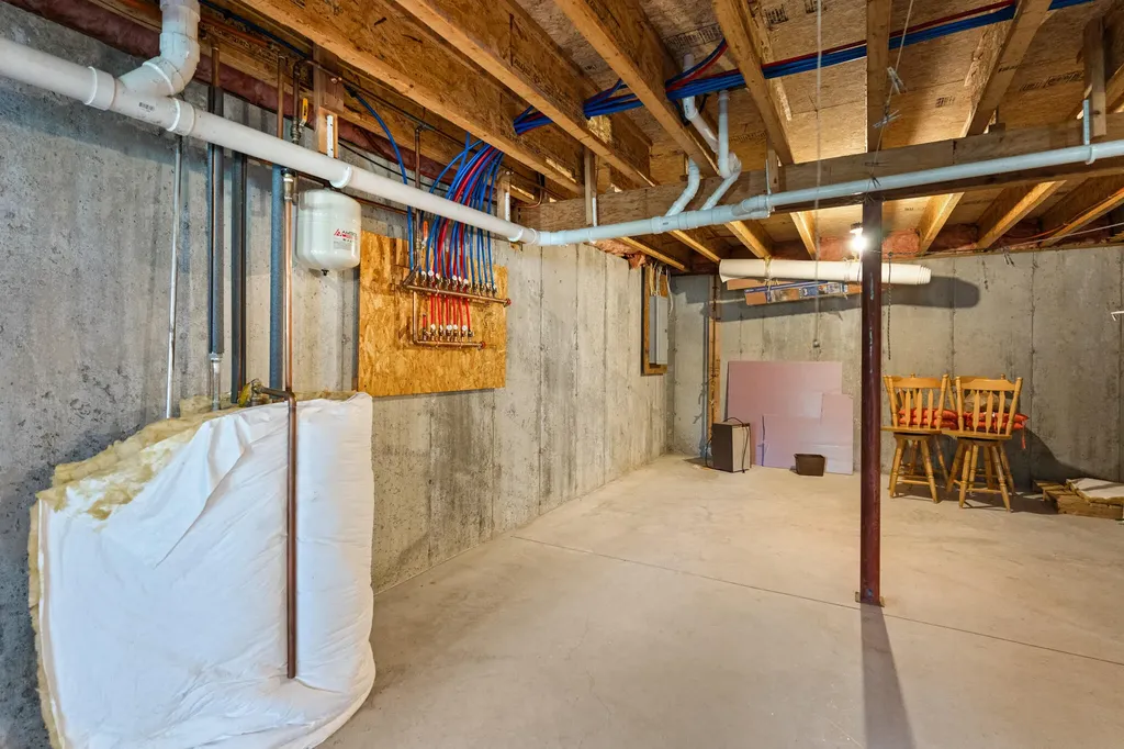 16 Marsh View Drive Turner ME 04282