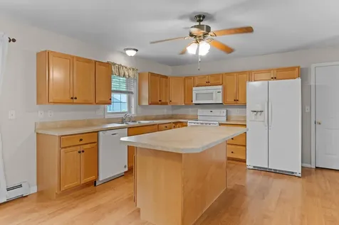 16 Marsh View Drive Turner ME 04282