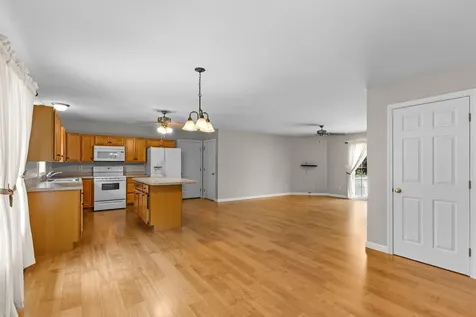 16 Marsh View Drive Turner ME 04282