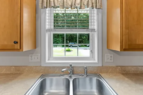 16 Marsh View Drive Turner ME 04282