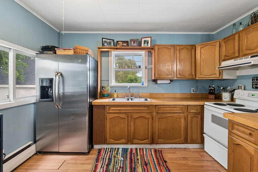 29 State Road West Bath ME 04530