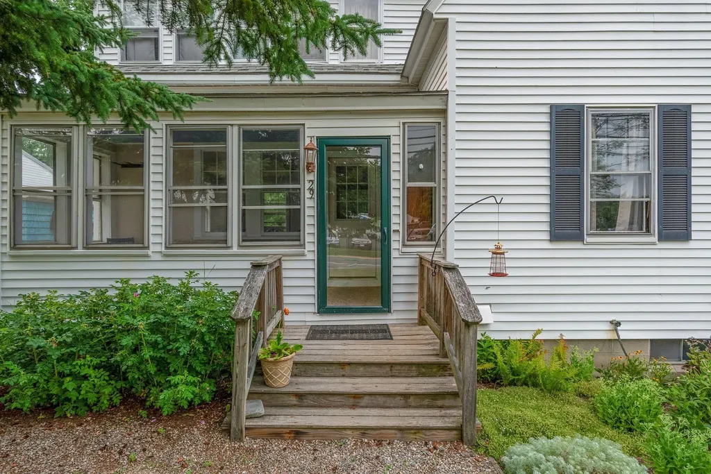 29 State Road West Bath ME 04530