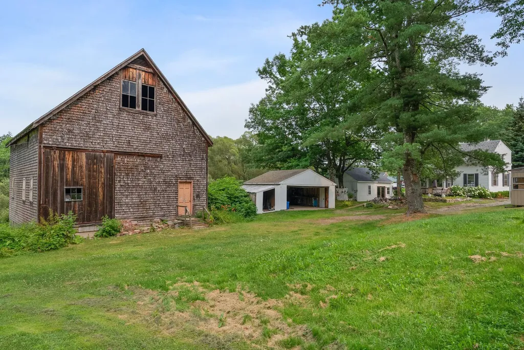 29 State Road West Bath ME 04530