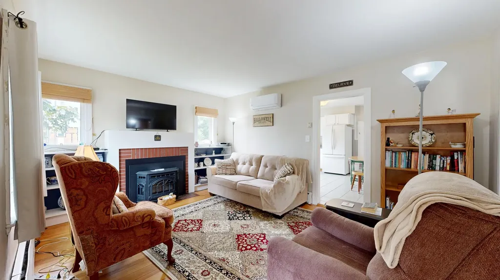 380 East Avenue Lewiston ME 04240