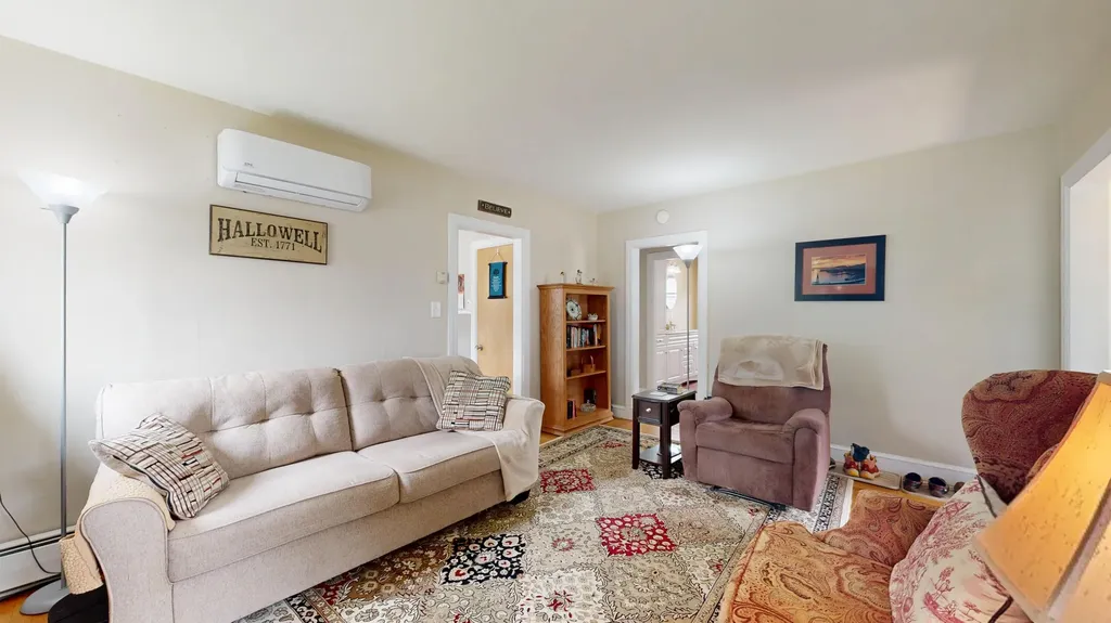 380 East Avenue Lewiston ME 04240